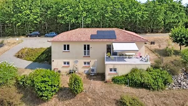 Villa T4 de 114m2 avec garage en sous-sol et jardin