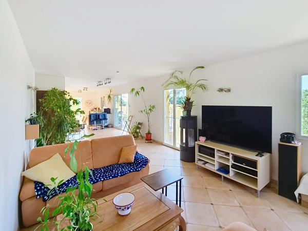 Villa T4 de 114m2 avec garage en sous-sol et jardin