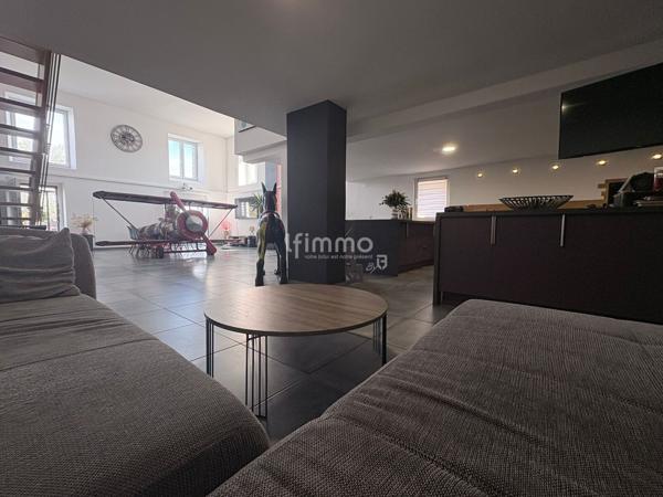 Maison atypique loft de 364 M²