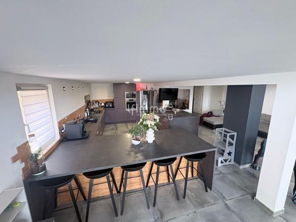 Maison atypique loft de 364 M²