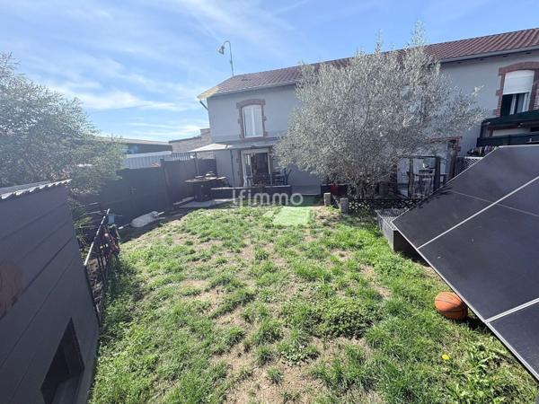 Maison atypique loft de 364 M²