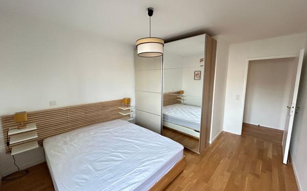 Appartement à louer    3 pièces • 66,48 m2 Châtillon