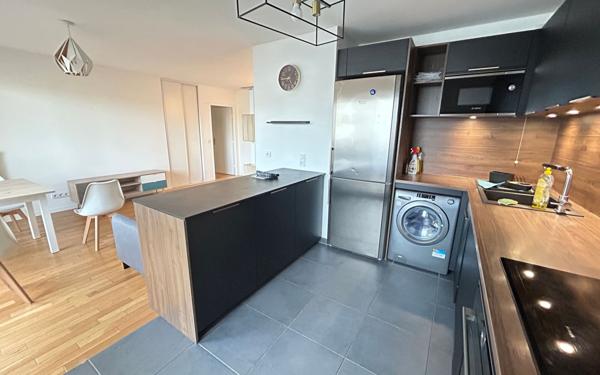 Appartement à louer    3 pièces • 66,48 m2 Châtillon