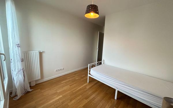 Appartement à louer    3 pièces • 66,48 m2 Châtillon