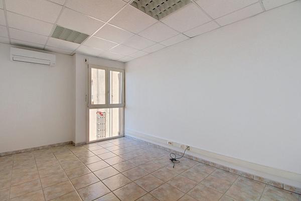 Bureaux / Local secteur de MARIGNANE