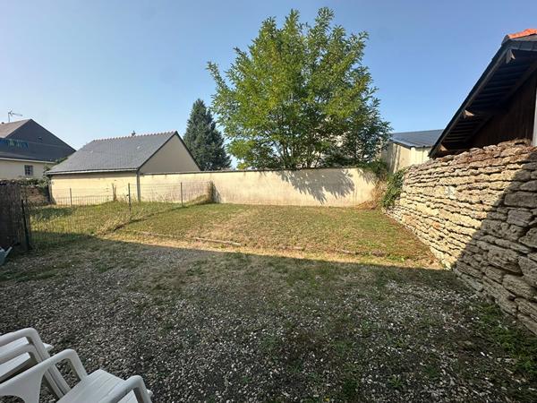 Ensemble immobilier locatif - 3 maisons T4 en parfait état