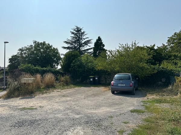 Ensemble immobilier locatif - 3 maisons T4 en parfait état