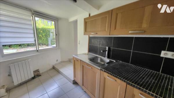 Maison en brique et pierre sur 3000 m²