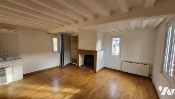 Maison en brique et pierre sur 3000 m²