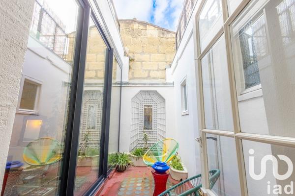 Appartement 3 pièces de 92 m² à Bordeaux (33000)
