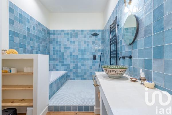 Appartement 3 pièces de 92 m² à Bordeaux (33000)