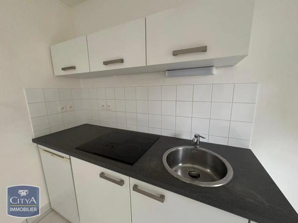 Appartement à louer 2 pièces 46.04m² Le Mans (72000)