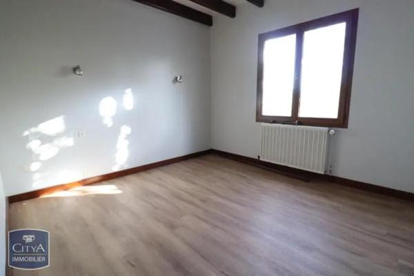 Maison à louer 4 pièces 95.83m² Meschers-sur-Gironde (17132)