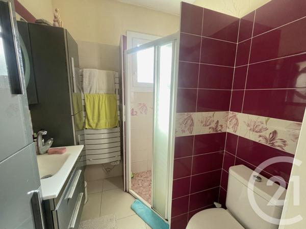 Maison à vendre  2 pièces - 71,72 m 2   ROYAN  - 17