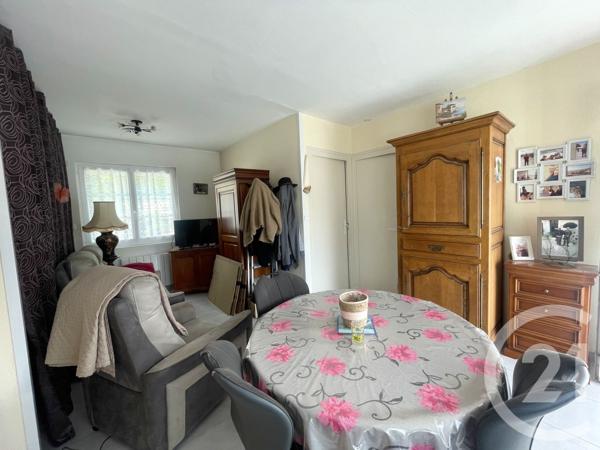 Maison à vendre  2 pièces - 71,72 m 2   ROYAN  - 17