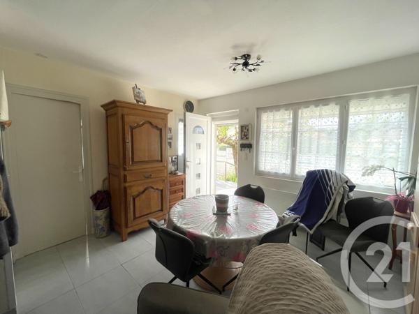 Maison à vendre  2 pièces - 71,72 m 2   ROYAN  - 17