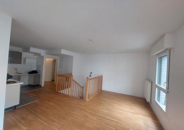 Parking + appartement