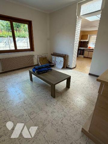 À vendre - Maison d'habitation à Fresnes-sur-Escaut

Située sur la commune de Fresnes-sur-Esc...