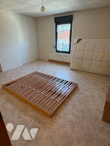 À vendre - Maison d'habitation à Fresnes-sur-Escaut

Située sur la commune de Fresnes-sur-Esc...