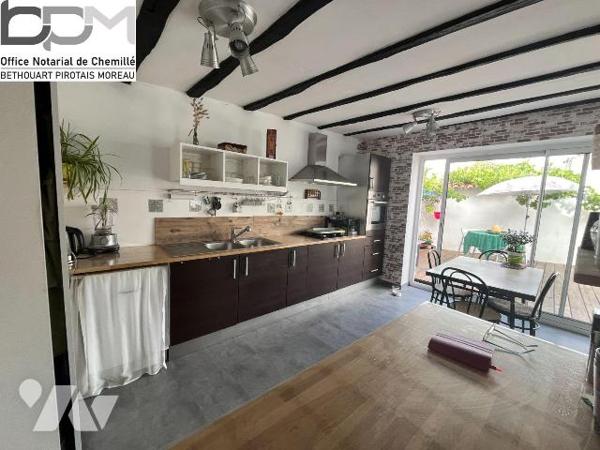 Maison de charme à Trémentines, À 5 min de Cholet. Située au coeur de la commune de Trémentines...