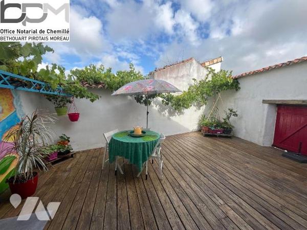 Maison de charme à Trémentines, À 5 min de Cholet. Située au coeur de la commune de Trémentines...