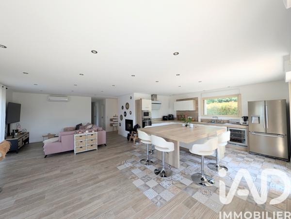 Maison à vendre 5 pièces 150 m² Ussac