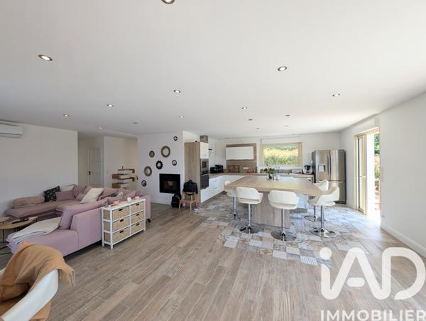 Maison à vendre 5 pièces 150 m² Ussac