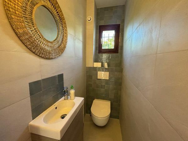 Appartement à louer    4 pièces • 95,54 m2    Saint-Laurent-du-Var