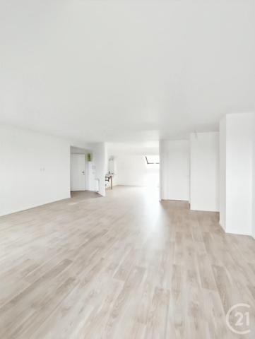 Appartement F6 à vendre  6 pièces - 123,69 m2 VALDOIE - 90