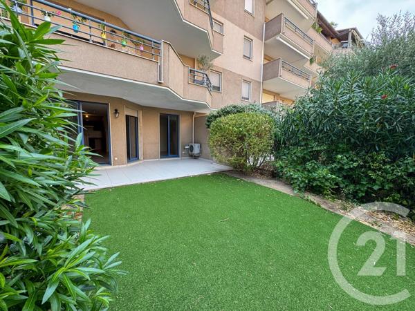 Appartement T2 à vendre  2 pièces - 44,09 m2 CAVALAIRE SUR MER - 83