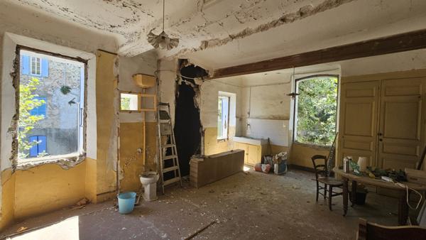 Bargemon (83830) Spécial investisseur ou Projet familial