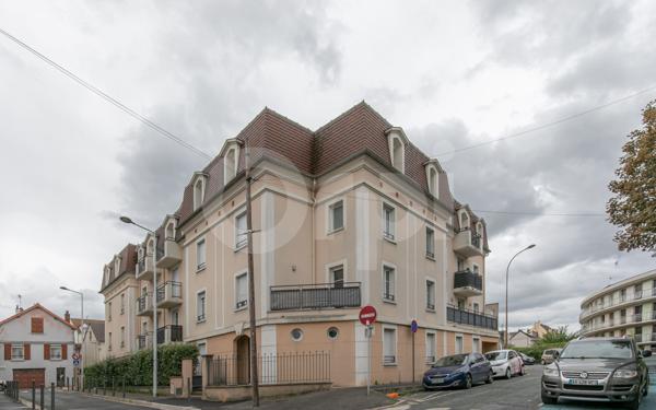 Appartement à vendre    4 pièces • 77 m2 Chennevières-sur-Marne