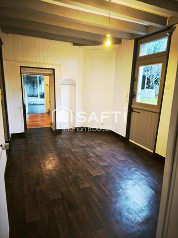 Maison en pierre de Tuffeau et jardin idéalement exposé