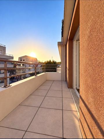 Lumineux 3 pièces avec balcon et parking