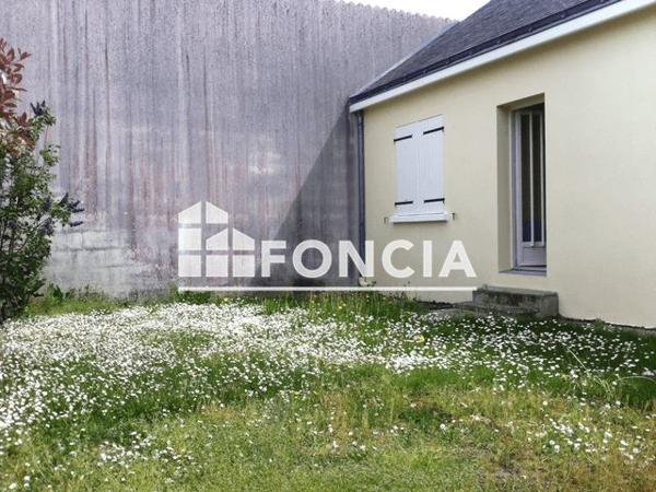 Location Maison 3 pièces 61.5 m² - 38 RUE DES MAUGES Saint Laurent De La Plaine 49290