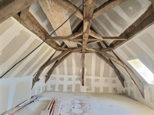 MAISON DE MAITRE A RENOVER