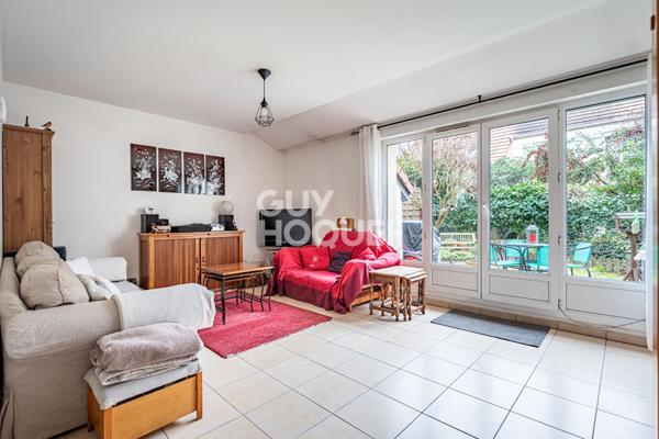 MAISON 5 PIECES AVEC JARDIN ET GARAGE