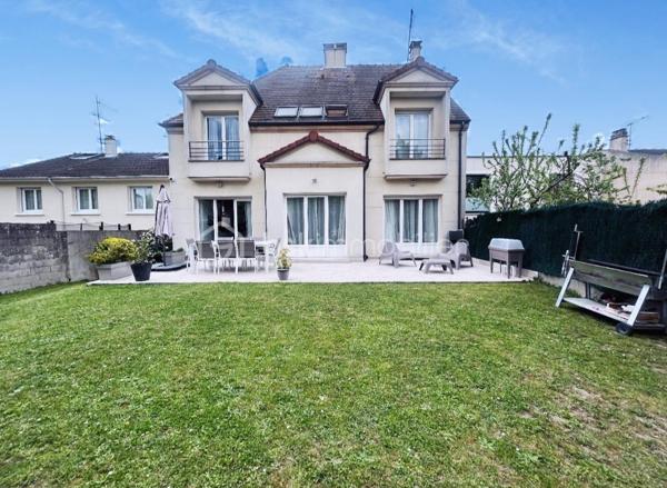 Maison de 200 m²