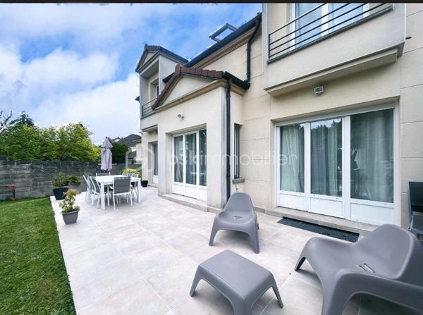 Maison de 200 m²