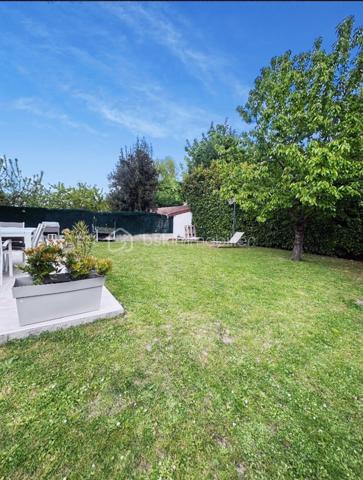 Maison de 200 m²
