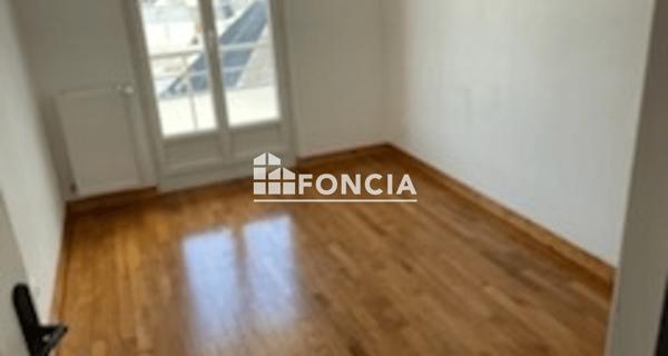Location Appartement 4 pièces 90 m² - Le Mans 72000
