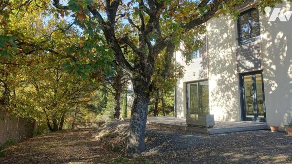 Maison recente ossature bois 