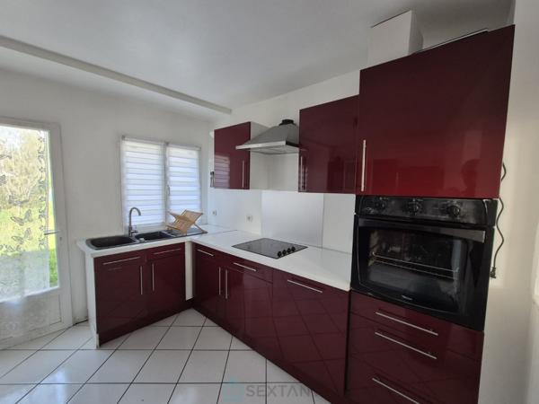 Maison de ville beau potentiel