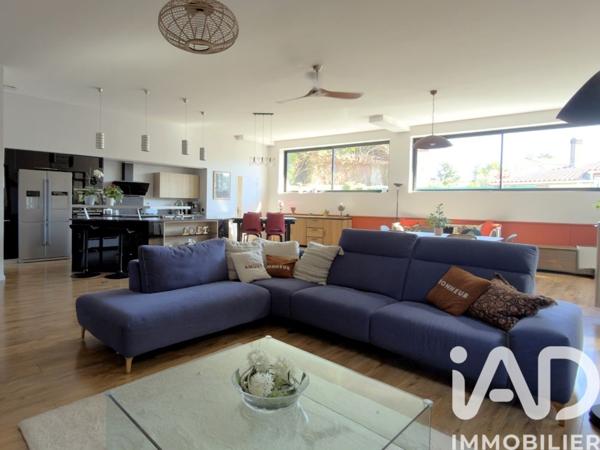 Maison à vendre 5 pièces 146 m² Angoulême