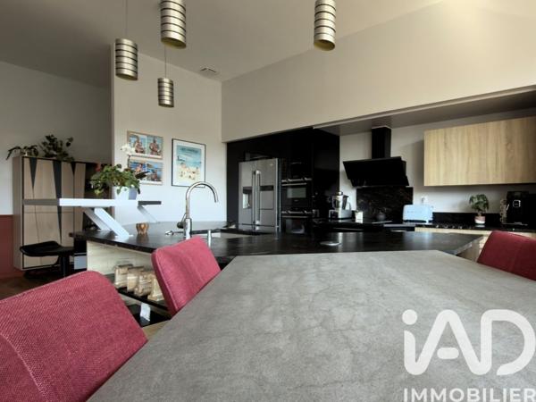 Maison à vendre 5 pièces 146 m² Angoulême