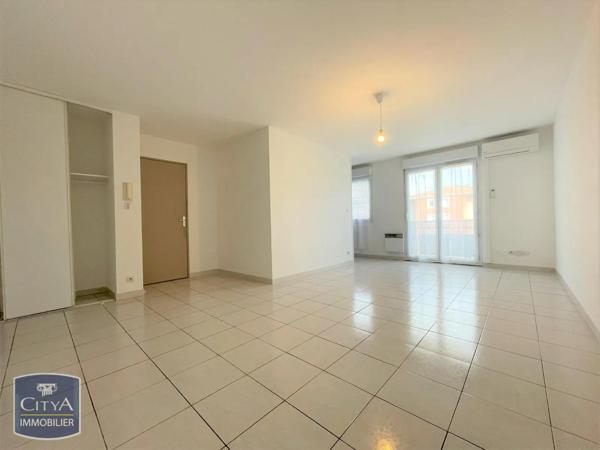 Appartement à louer 2 pièces 47.45m² Cavaillon (84300)