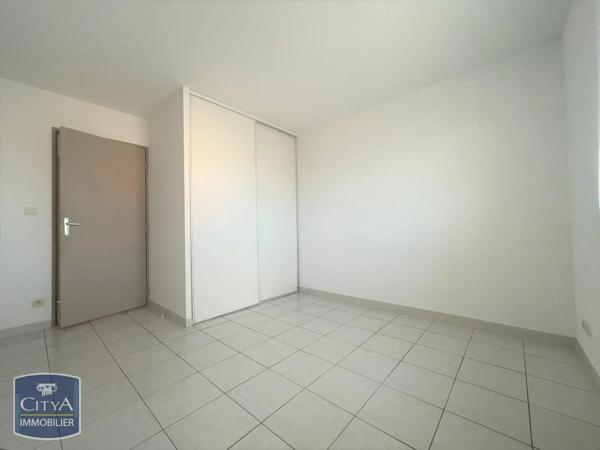Appartement à louer 2 pièces 47.45m² Cavaillon (84300)