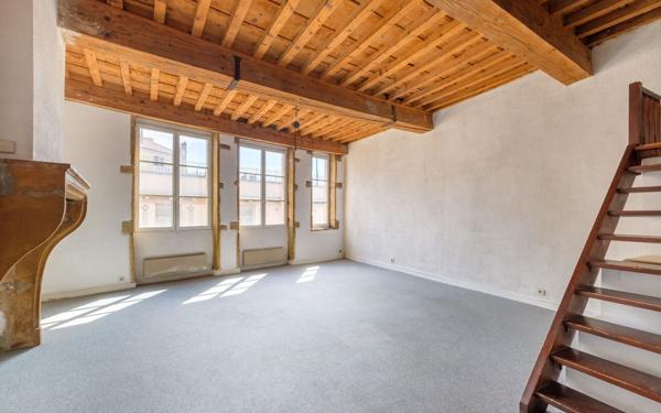 Appartement à vendre    2 pièces • 71,87 m2 Lyon 5