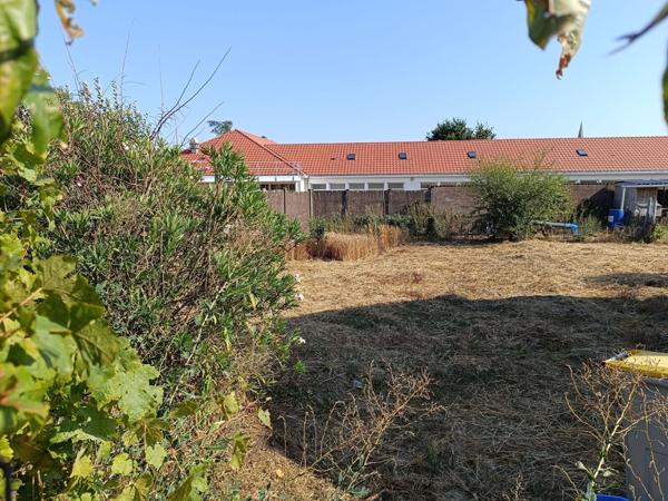 Terrain à bâtir 309 m² centre bourg