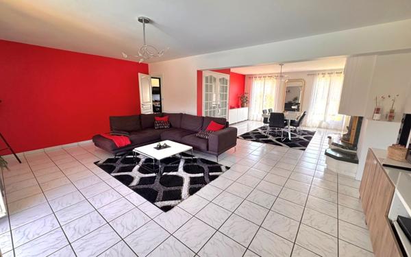 Maison à vendre    6 pièces •  Muizon